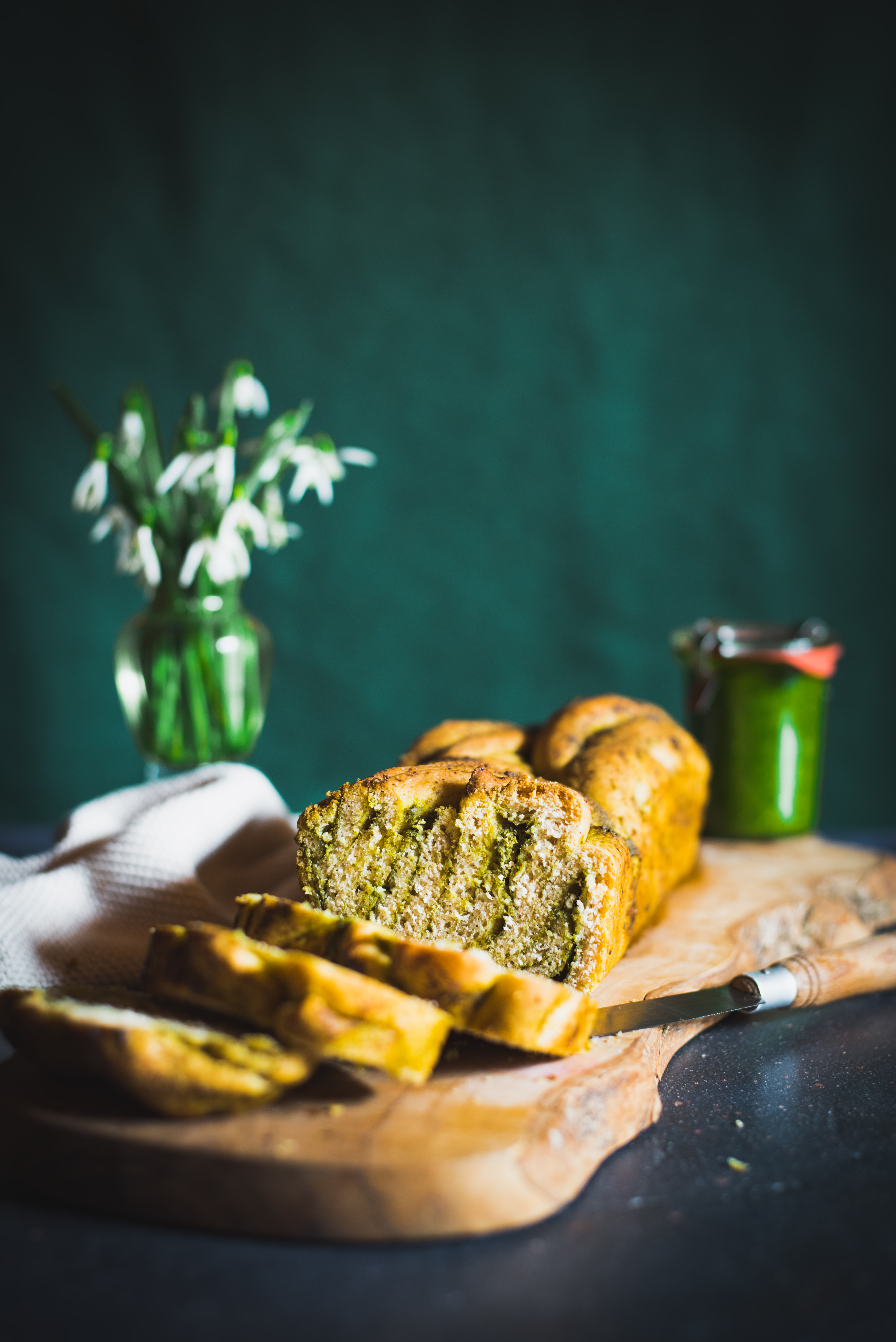 An easy, savory, flavorful loaf of homebaked bread