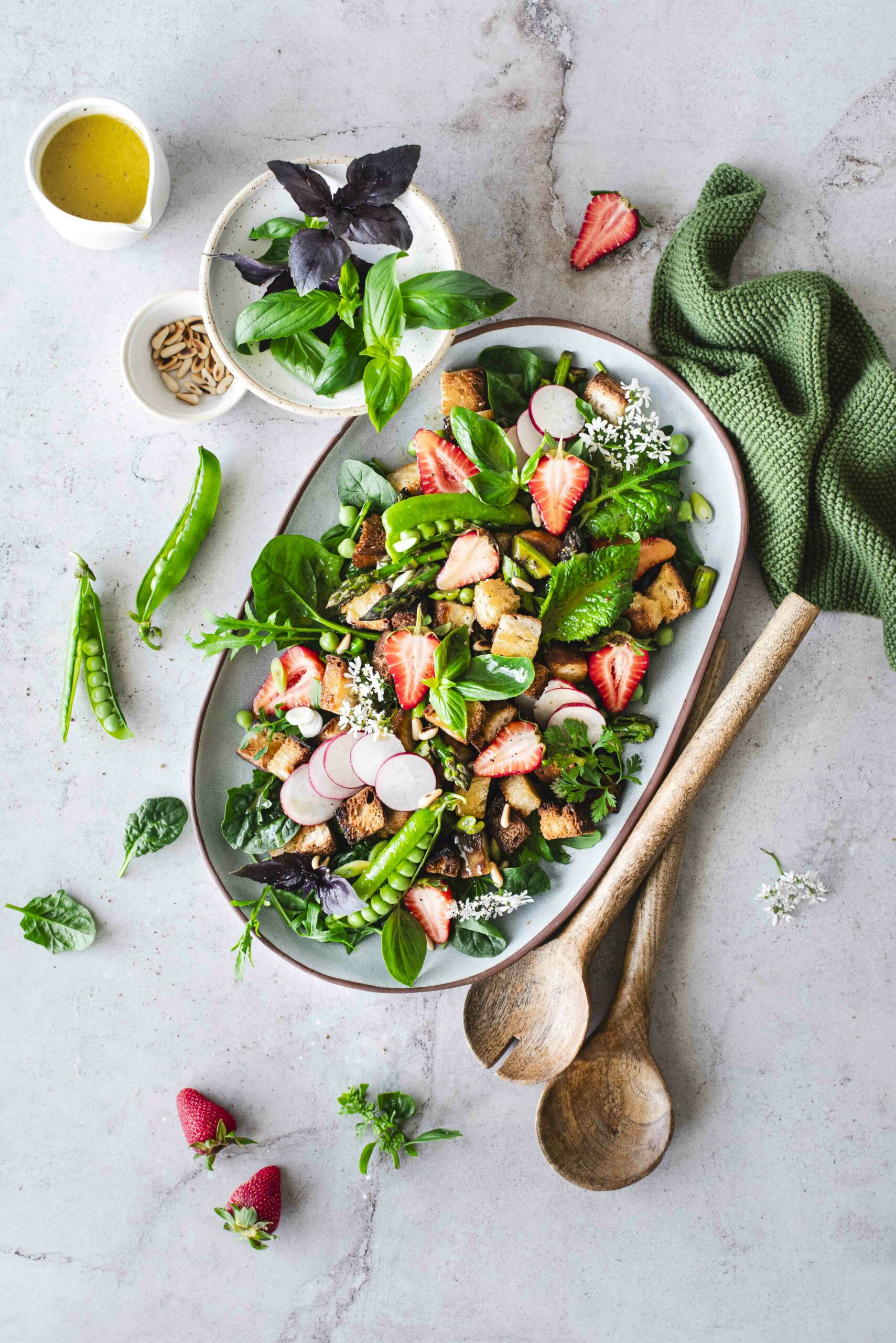 Spring Panzanella Salad ⋆ The Mellow Kitchn