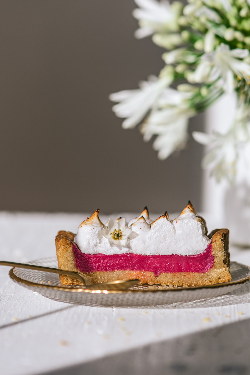 Rhubarb Meringue Pie ⋆ The Mellow Kitchn