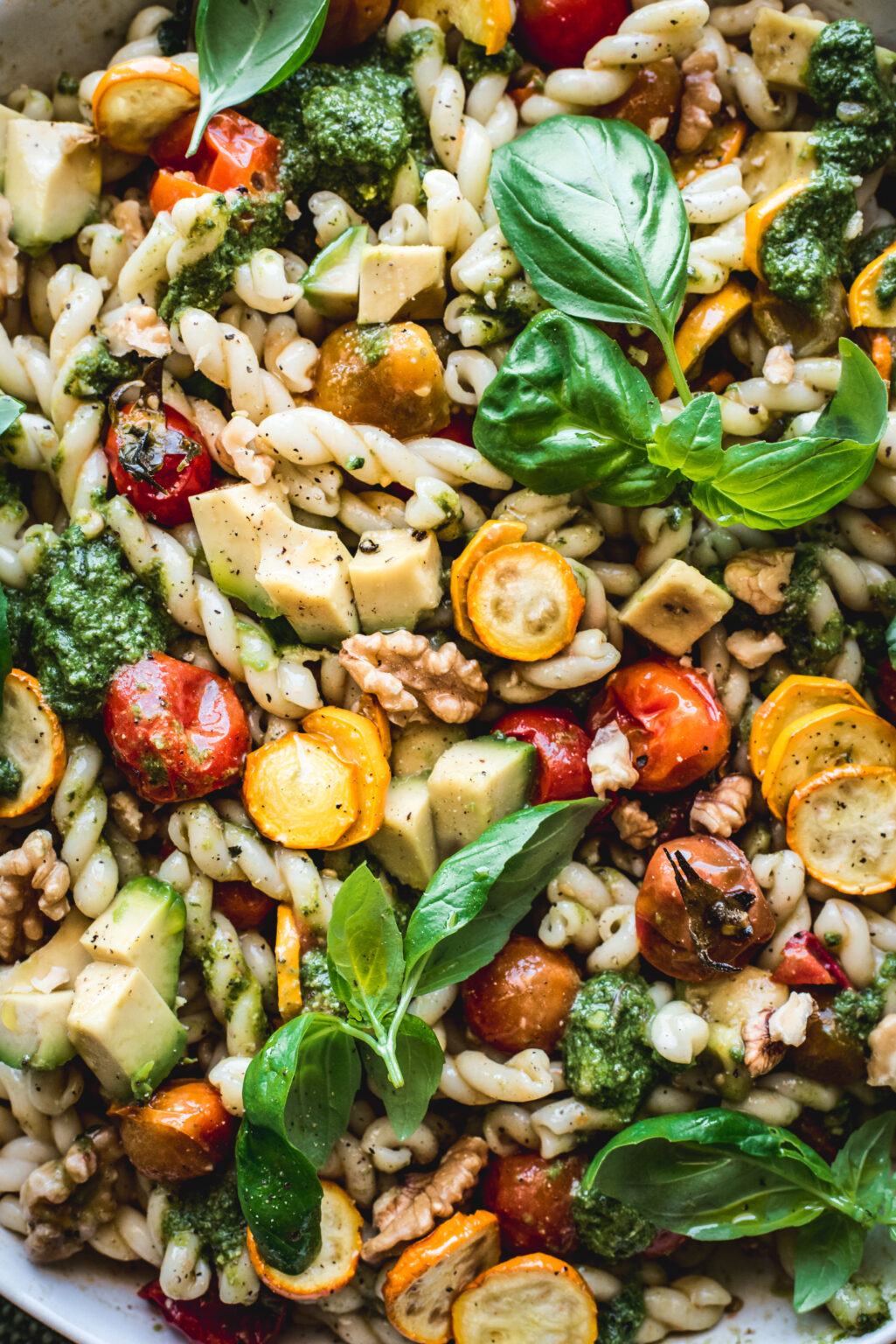 Pesto Pasta Salad with burst Tomatoes ⋆ The Mellow Kitchn